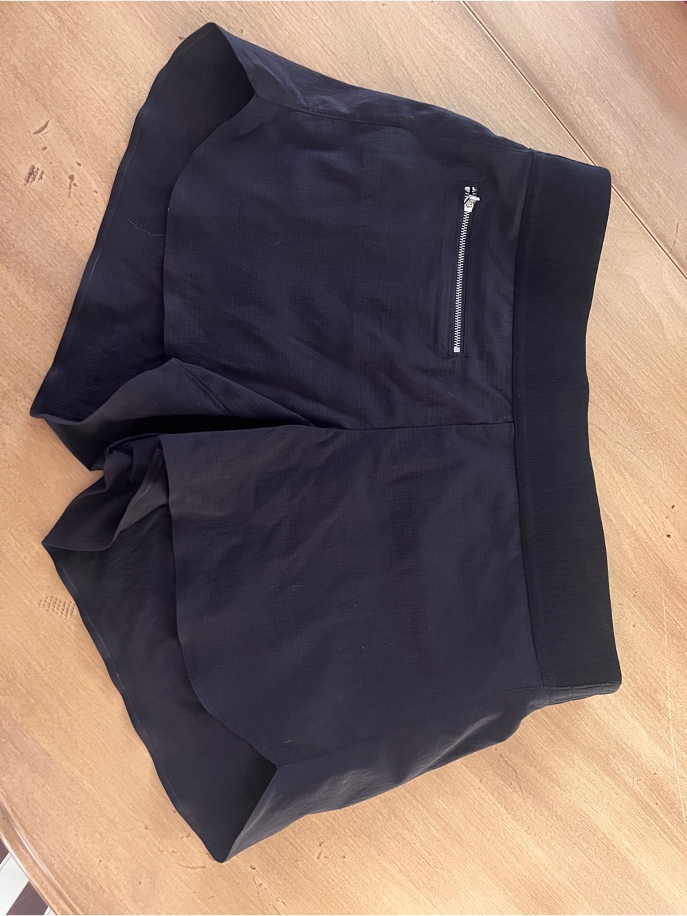 Athleta black Performance Skirt with Ribbed Waistband